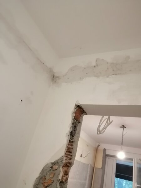 Brancoveanu, Budimex, la 2 statii de M2 Brancoveanu.