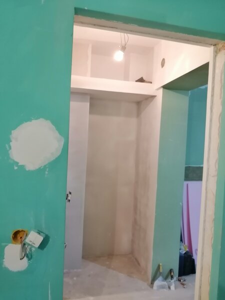 Brancoveanu, Budimex, la 2 statii de M2 Brancoveanu.